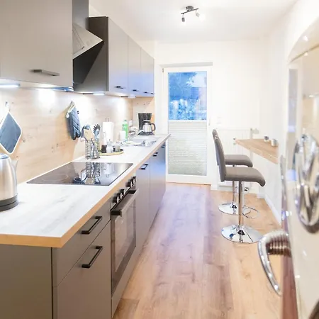 Raha - Moderne 3 Zimmerwohnung - Direkt Am Domplatz - Balkon - Vollausstattung Apartment